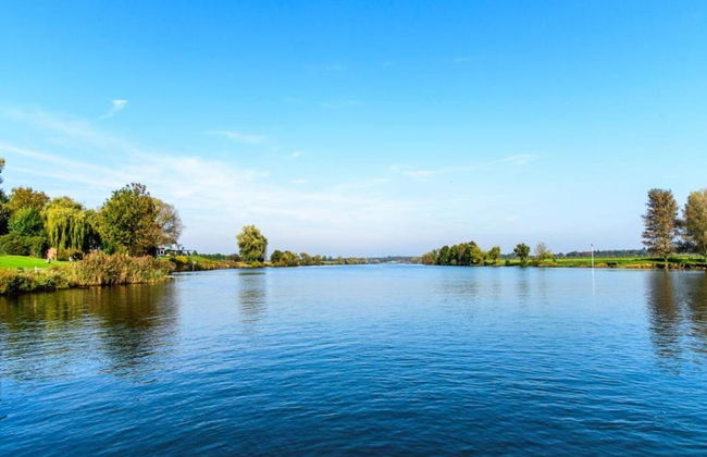 Villa in Arcen With Bath and Combi Microwave - Photo 43
