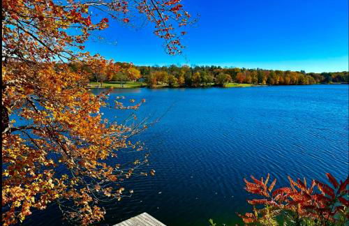 Victorian Lake Oasis Hot Tub Private Lakefront - Foto 62