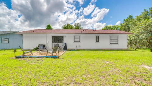 2 Mi to State Parks! Crystal River Home with Yard - Foto 3