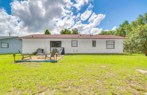 2 Mi to State Parks! Crystal River Home with Yard - Foto 3