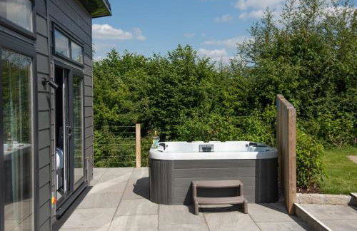 Primrose Lodge, 25 Roadford Lake Lodges - Photo 24