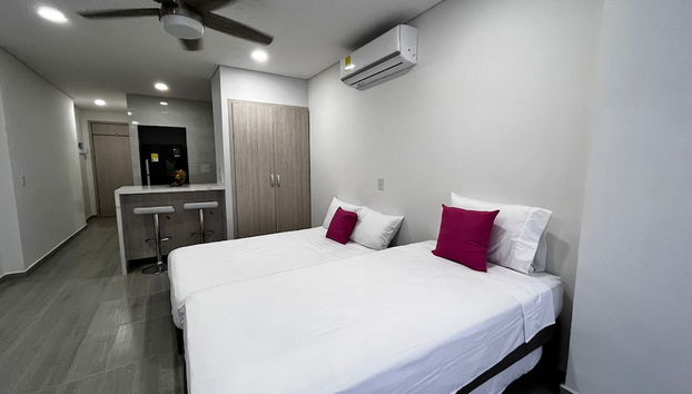 ESTUDIO 310 BY PARCEROS GROUP - Foto 2, Habitación