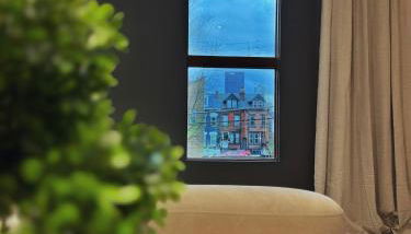 3 KING beds Free Parking Modern Luxe Escape - Foto 2