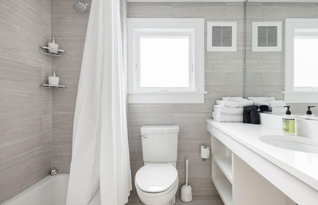 Downton Annie Apartment Three 2BD 1BA Parking - Foto 14