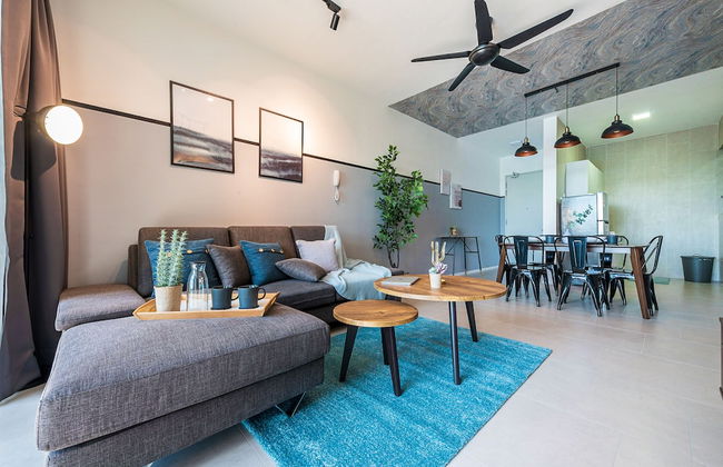 3BR Homestay with Pool View Bukit Rimau - Foto 12