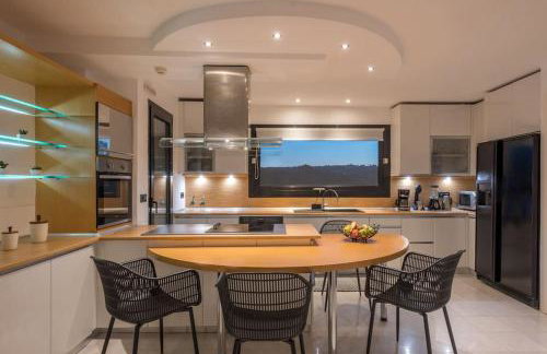 Gregorys Private Luxury Villa with Heated Pool & Gardens - Foto 10