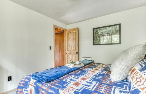 Thompson Cabin - Charming Salmon Riverfront A-Frame Oasis w/ fireplace - Foto 45