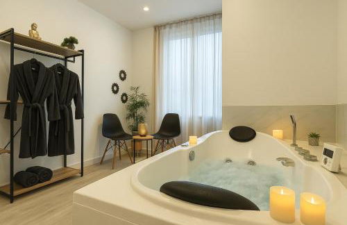 Cinéma & Jacuzzi aux Étoiles - CasaBianca Suite - Foto 3
