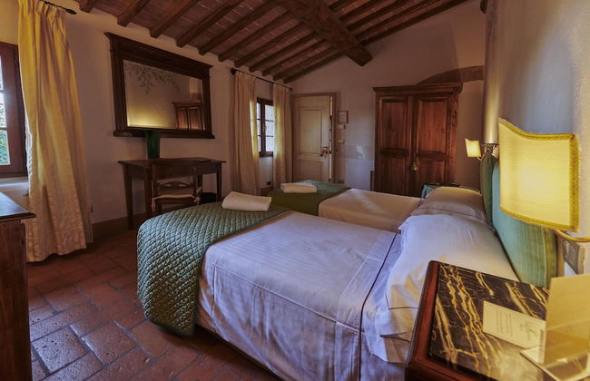 Villa Curina Resort - Photo 19