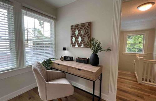 Blue Moon Cottage - Music Room, Inground Pool - Foto 30