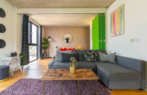 City SuperHost - Beautiful Canal Facing Apartment - Foto 13