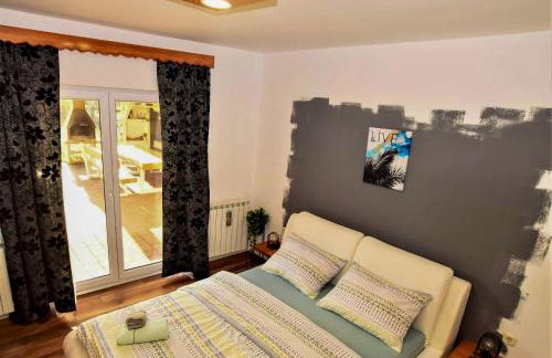 Holiday home Melani - with private heated pool and sauna - Foto 15