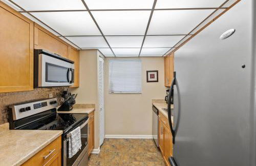 Walk to the Beach at Sunny Isles - Foto 49