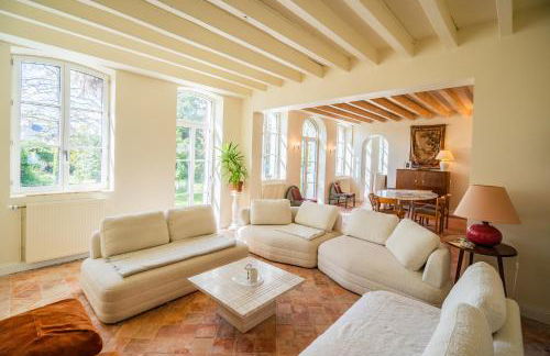 Narcisse Bienvenue - Élégance et Raffinement - Photo 10