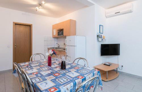 Apartments Maestral - Photo 16