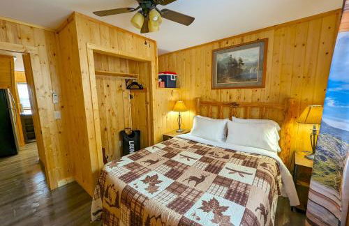 Yellowstone's Treasure Cabins - Foto 66