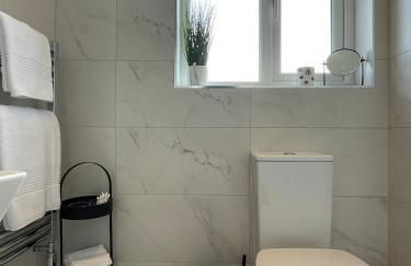 Luxury 3 Bedroom Home - 15mins to Birkdale Open - Foto 3