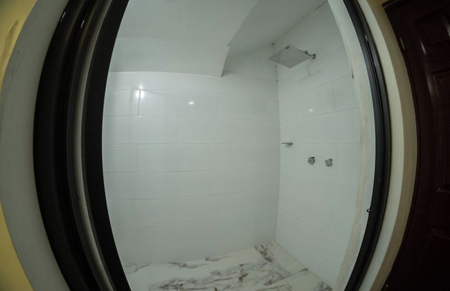 Room-17 Large Room for two People - Foto 18