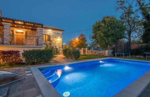 Stunning Home In Svet Vid Dobrinjski - Photo 18