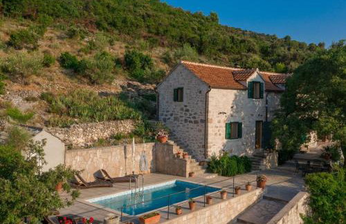 Villa Dol-Three Bedroom Villa with Pool - Foto 2