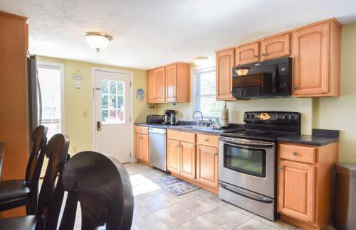 Lovely Home Near Bike Path Dog Welcome! - Foto 5