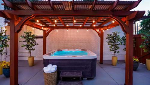 Unforgettable Stay HOT TUB and Fire Pit and 4 Miles to DT Denver - Foto 4