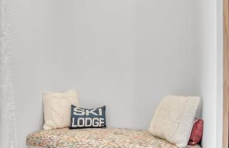 Renovated Ski In Out Condo King Bed Patio Grill - Foto 26