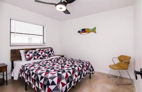 House With A BoatYour Private Waterfront Resort - Foto 24