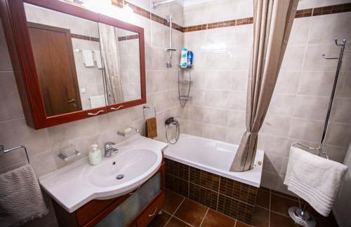 Rodon Apartment with Great View, Sauna and Jacuzzi - Foto 21