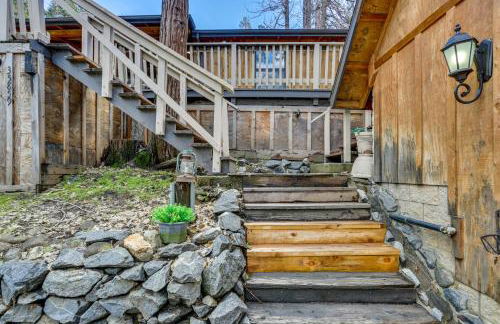 9 Mi to Bass Lake Cabin with Fire Pit in Wishon! - Foto 26