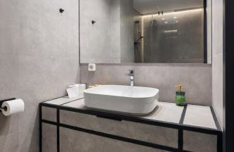 Piraeus Port Luxury Suites No3 - Foto 22