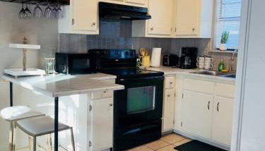 Retro Place - 2 bedroom & 1 bathroom - GREAT VALUE - Foto 2