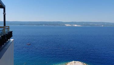 Graceful LJUPKA GETAWAY by the sea - Lokva Rogoznica, Omiš - Foto 3