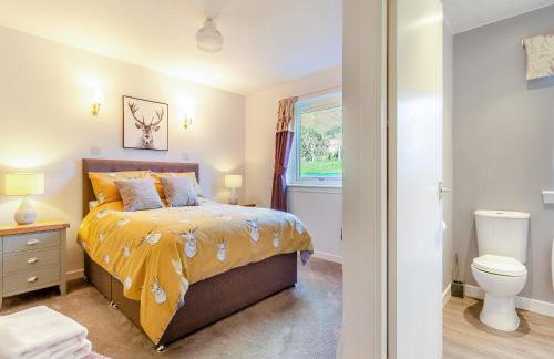 West Home - Photo 12