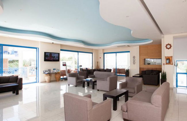 Pefki Islands - Foto 1