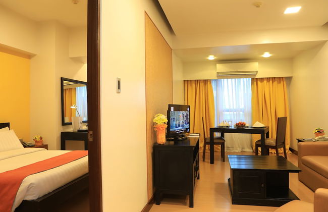 The Malayan Plaza - Foto 13