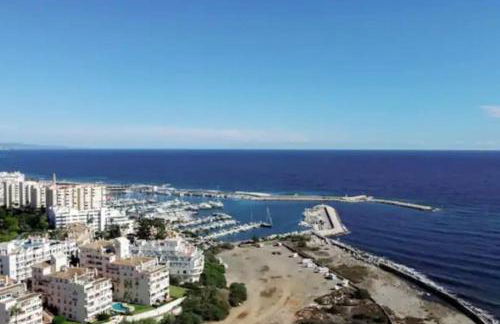 Lovely 1 bedroom apartment with sea views and pool - Photo 36