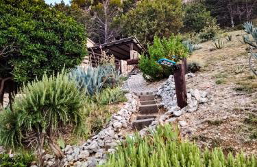 Mila's pet friendly holiday house with private beach place and sunbeds included - Photo 51