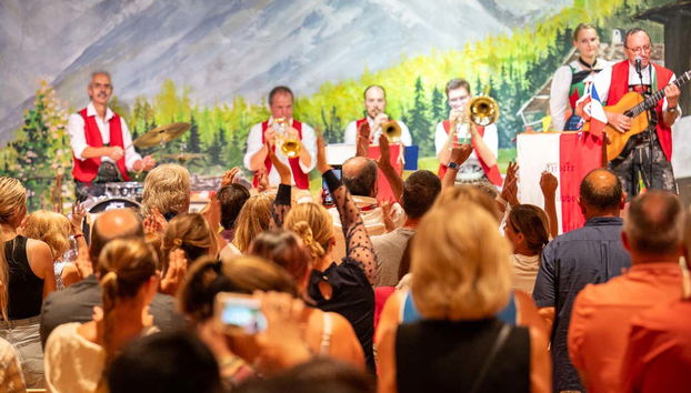 Tyrolean Folk Show & Dinner - Foto 4