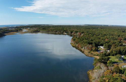 Spectacular waterfront house - Foto 24