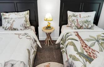 Spacious Villa near Disney w/Pool ,Game room - Foto 58