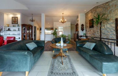2 Bedroom Cozy Apartment In Porec - Foto 6