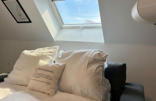 Cozy Design Top-Floor Studio in Karlsruhe-Mühlburg - APOLONIAliving - Apt2 - Foto 18