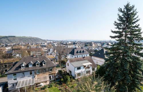 Design Apartment zentral für 6 in Andernach: Ausblick, WiFi, Küche - Photo 42