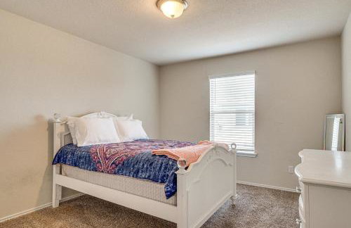 Family Friendly! 2-Story Home Near Georgetown Sq - Foto 22