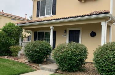 Charming 3 bed 3 bath home, super cozy, close to DIA - Foto 1