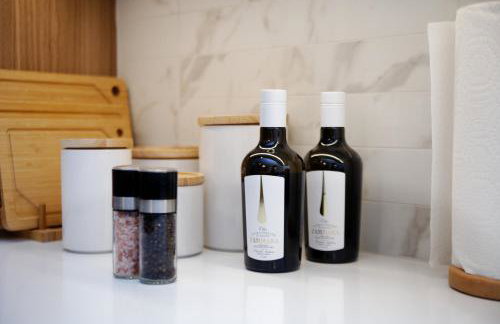 Luxury Getaway Near AT&T Stadium - 4BR Entire House-Hot Tub & Arcade - Foto 26