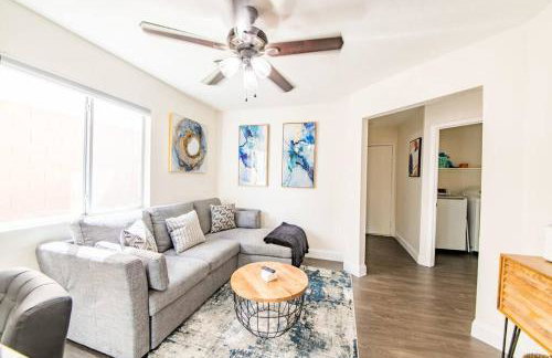 Gorgeous home away from home 3 bed 3 bath W/ pool - Foto 20