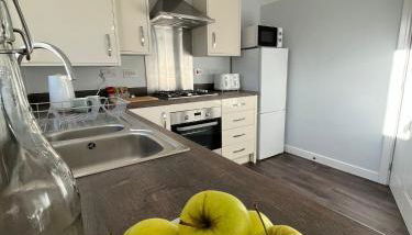 Modern 3 bed Semi-detached - Foto 4