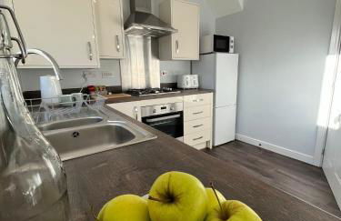 Modern 3 bed Semi-detached - Foto 4